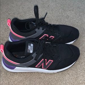 New Balance 009